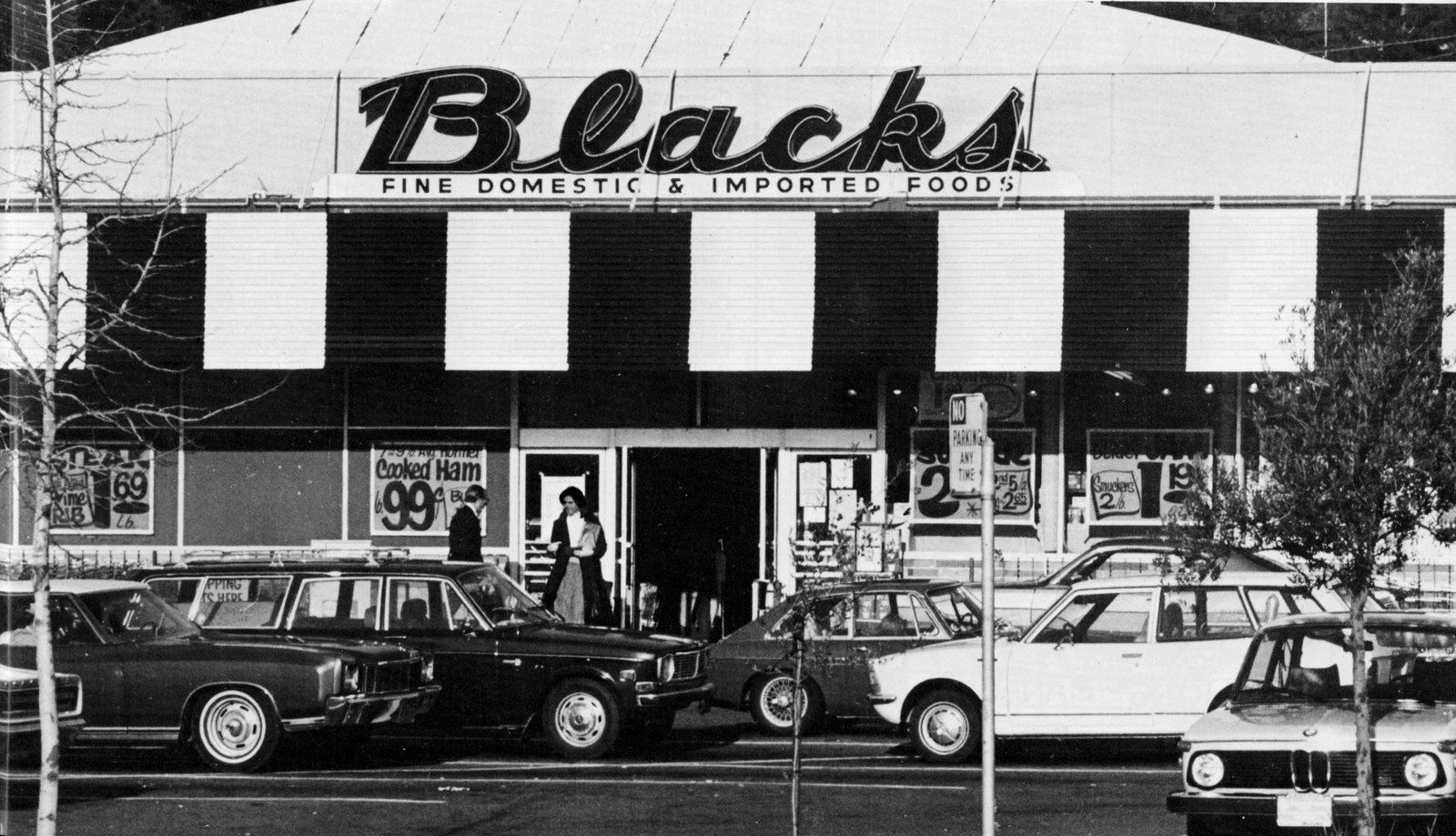 Black's Fine Domestic & Imported Foods market, circa 1975